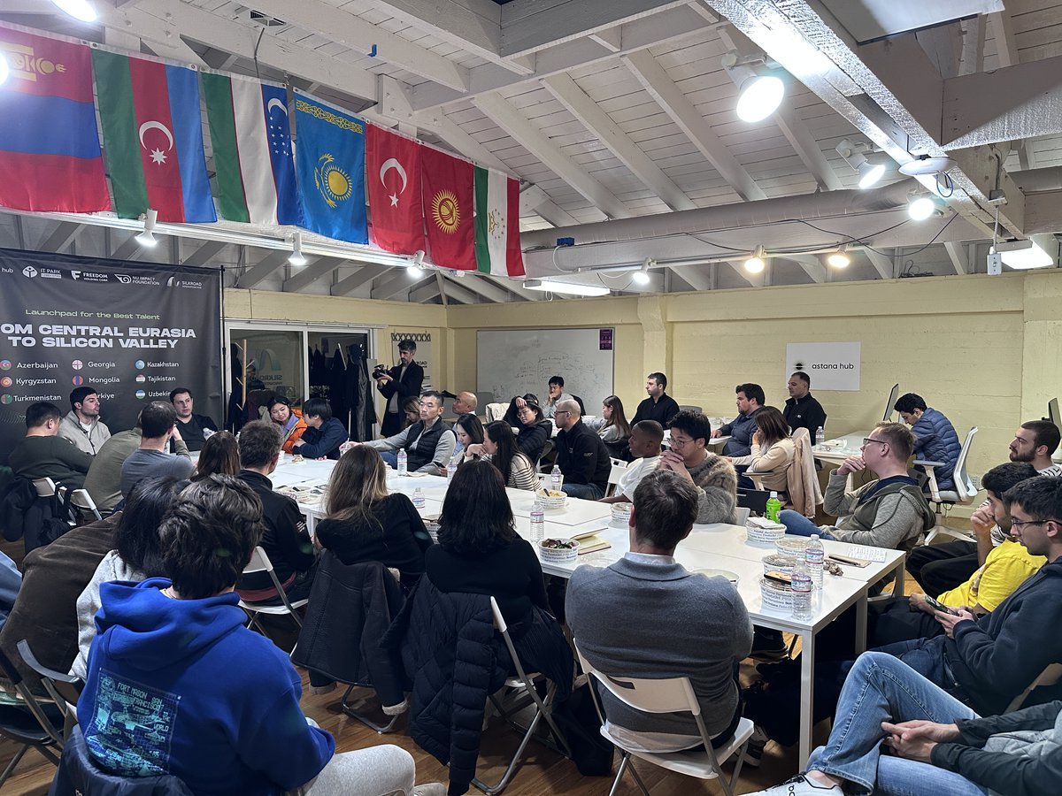 gegelz's tweet image. Last week, we had a chance to host @maxhodak_ , founder of @ScienceCorp_  and Co-Founder of Neuralink, for  @sv_icons dinner. It was one of the most fascinating conversations we’ve had at Icons, covering topics ranging from the future of brain-computer interfaces to learnings…