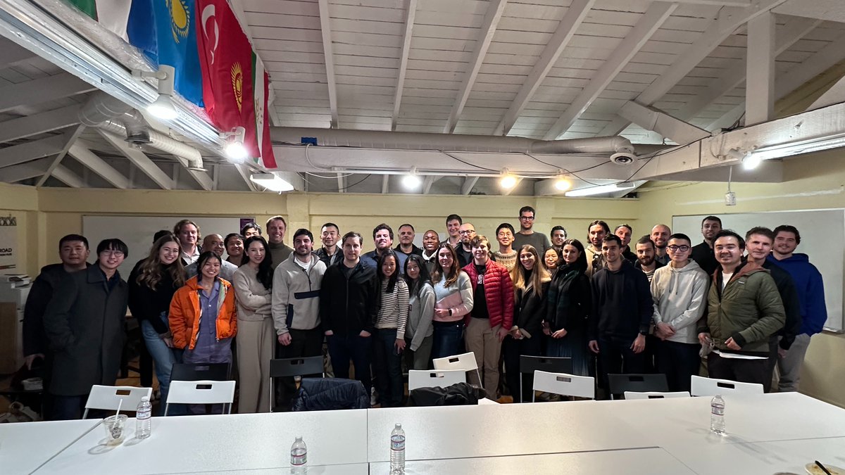 gegelz's tweet image. Last week, we had a chance to host @maxhodak_ , founder of @ScienceCorp_  and Co-Founder of Neuralink, for  @sv_icons dinner. It was one of the most fascinating conversations we’ve had at Icons, covering topics ranging from the future of brain-computer interfaces to learnings…