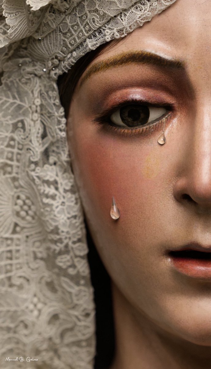 manuel_bgalvz's tweet photo. 18 de diciembre, la Virgen de la Esperanza.

@Hdad_Macarena https://t.co/7TGSgq0uct