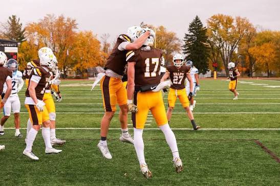 Anton Mathis tweet media