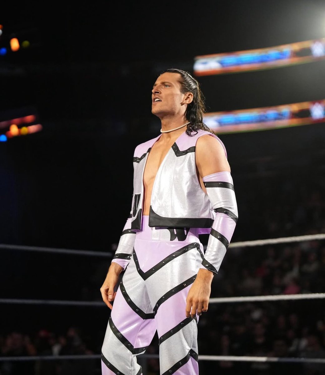 rheashorror's tweet image. kit wilson the diva you are