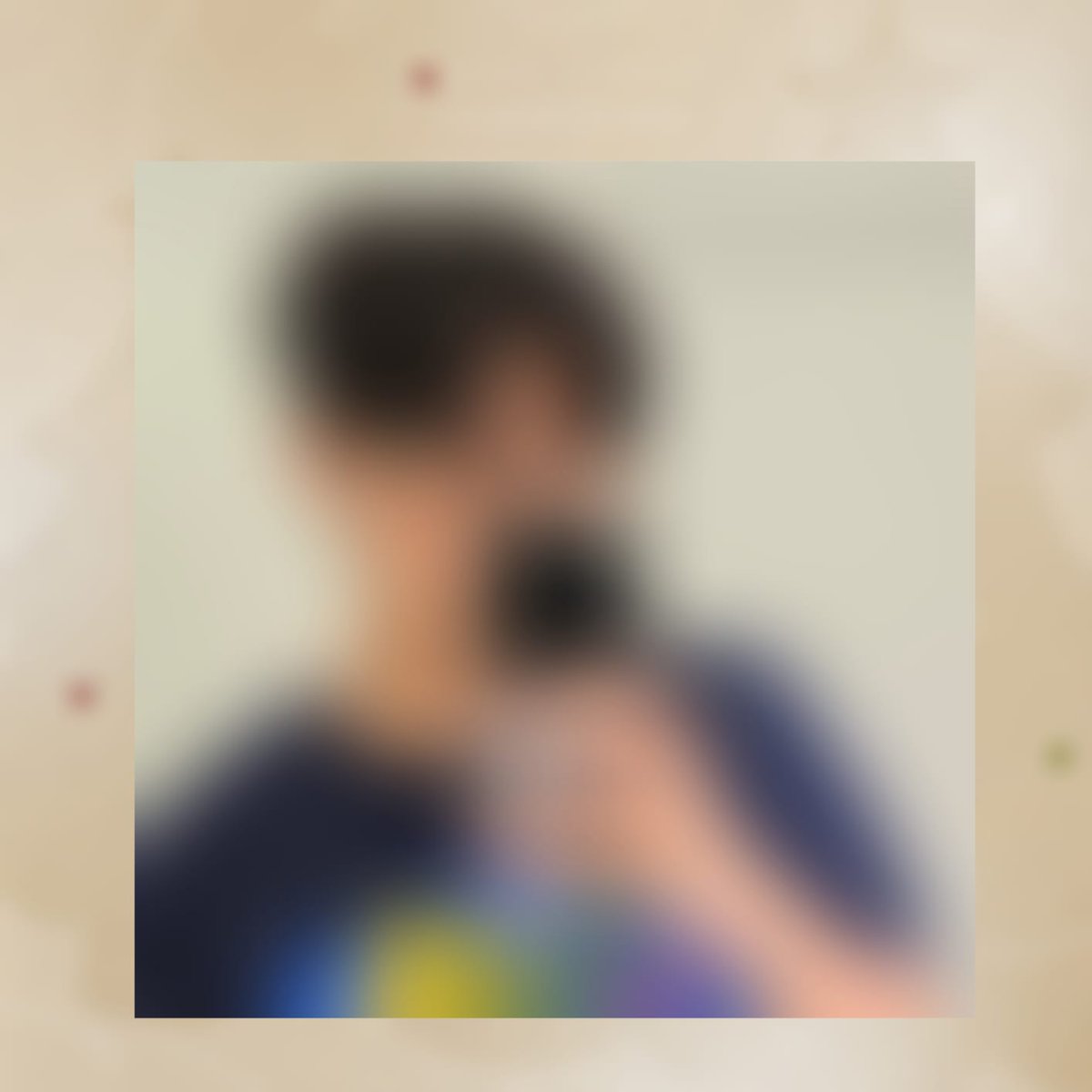 bangtanwildnews's tweet photo. 🎮 GAME - QUAL O MEMBRO DA INHAME?
1° RODADA - 5 PONTOS
⏰ 4 minutos para responder
7 LIGHTS OF CHRISTMAS
#7LightsofChristmasD3
#TeamBells https://t.co/8r6574rYdu