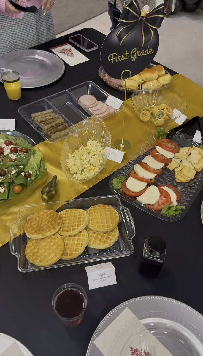 Alyssa Cuevas tweet media