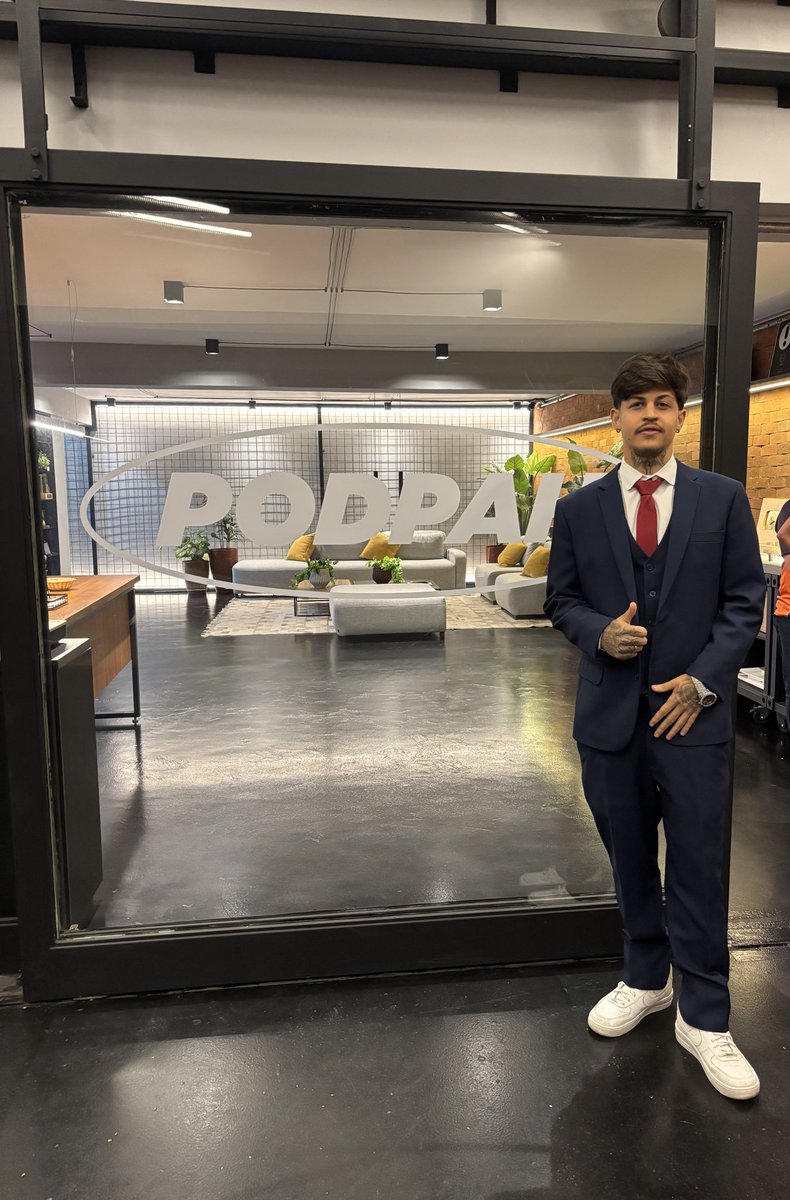 Gomes🦈 tweet media