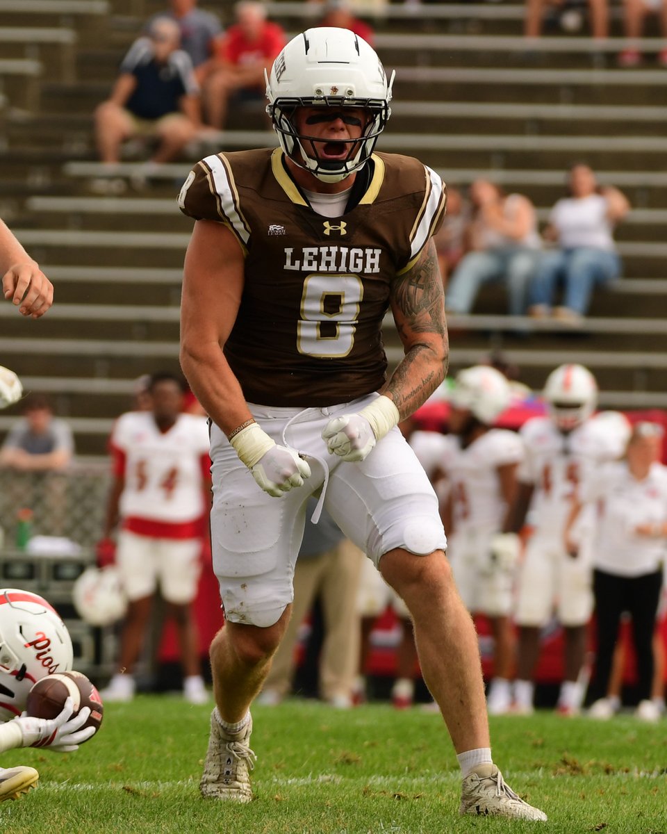 LehighFootball's tweet photo. We have MORE All-Americans to celebrate!

Earlier this week, Lehigh placed 6️⃣ student-athletes on the FCS Football Central All-America teams.

Second team: Langston Jones, Tyler Ochojski https://t.co/TpdwyCrAkb