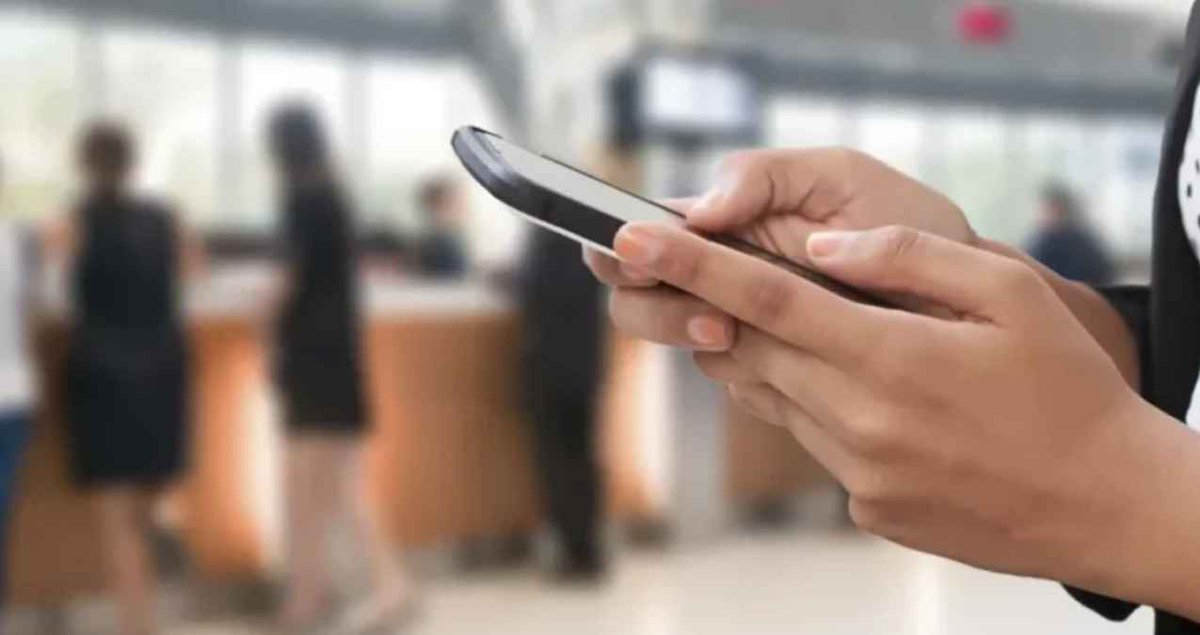 VoxPopuliNoti's tweet image. ¿Cómo vincular tu número celular a la CURP en 2026, paso a paso?

Conoce cómo registrar tu celular en 2026 y evita suspensión del servicio

voxpopulinoticias.com.mx/2025/12/como-r…

#Númerocelular #CURP #Registro
