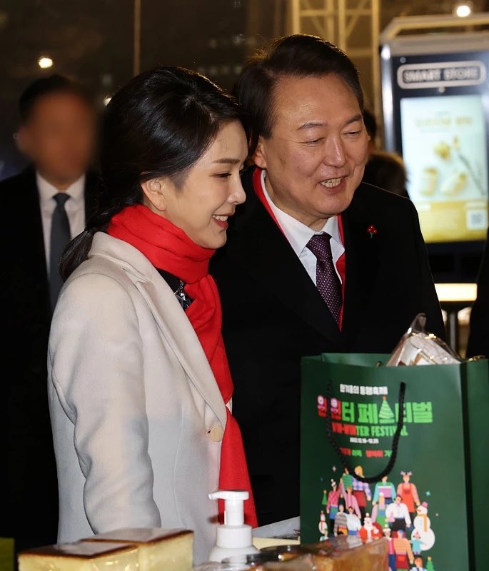 이야다🇰🇷🇺🇸🇯🇵 tweet media