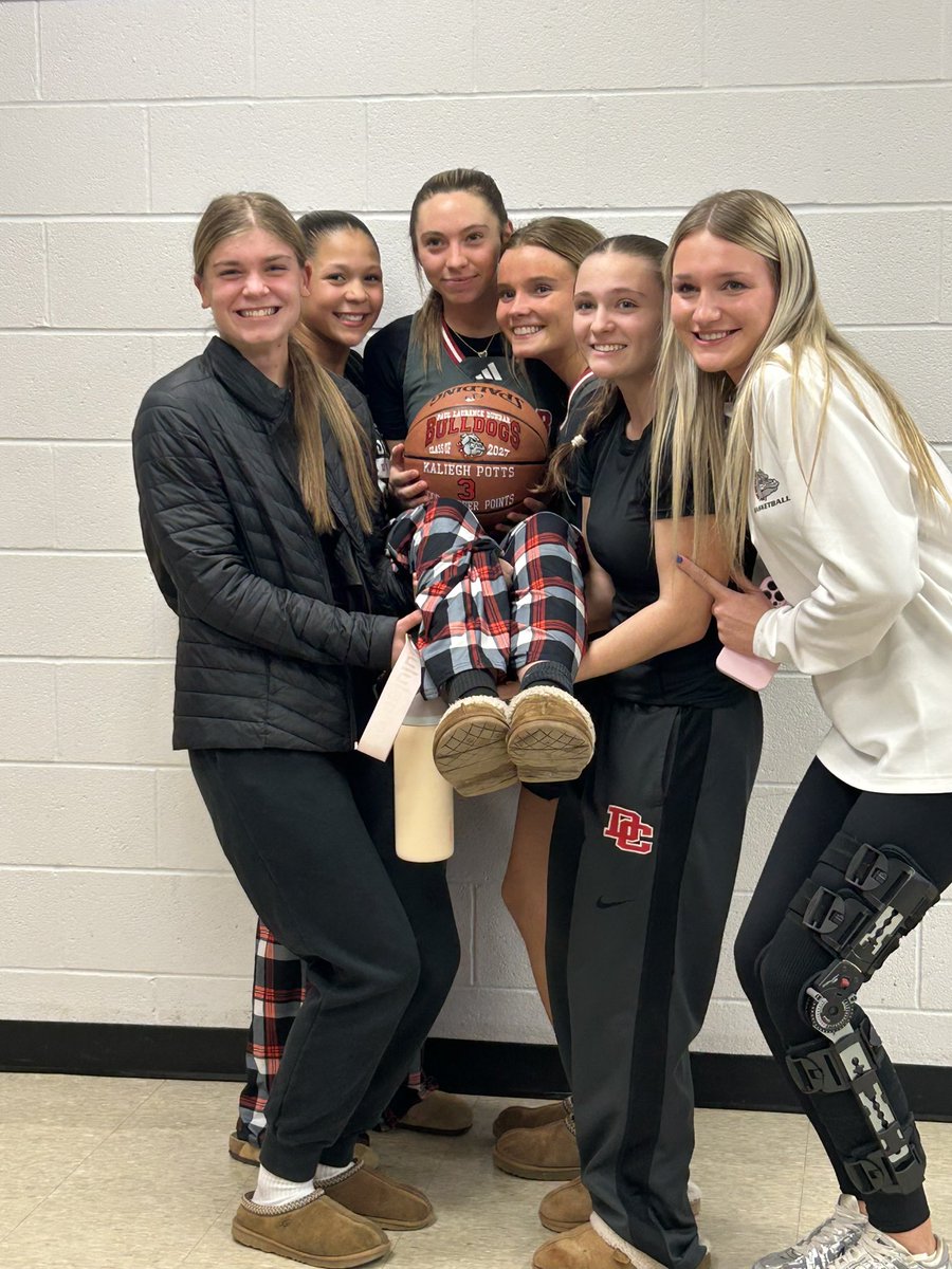 Kaleigh Potts tweet media