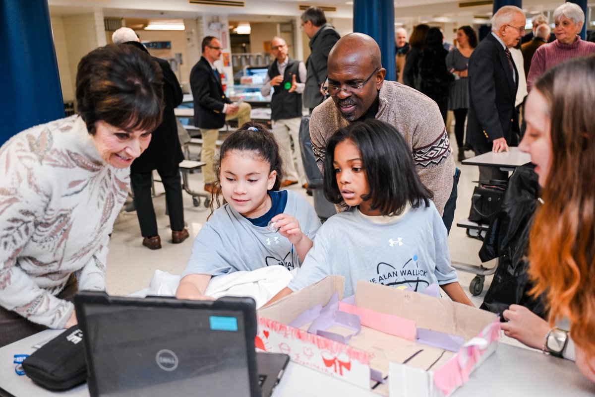 Bridgeportps's tweet photo. 📸 Celebrating the dedication of the Allan Wallack STEM Learning Center at Madison School.

Thanks to a 1.5M donation, new state of the art STEM centers are coming to Central, Bassick, and Harding High Schools investing in Bridgeport’s future 🚀💡 https://t.co/F8CGiDHkOe