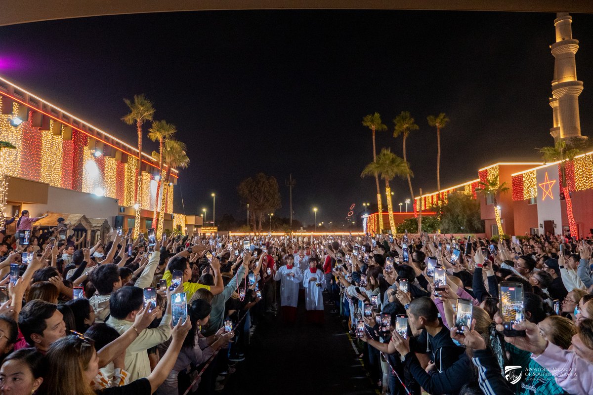 cbcpnews's tweet photo. Thousands of Filipinos fill the grounds of St. Joseph’s Cathedral in Abu Dhabi for #SimbangGabi on Dec. 17, presided over by Cardinal Luis Antonio Tagle, pro-prefect of the Dicastery for Evangelization. | 📷 Apostolic Vicariate of Southern Arabia #Christmas2025 https://t.co/sSfhZbcj7v