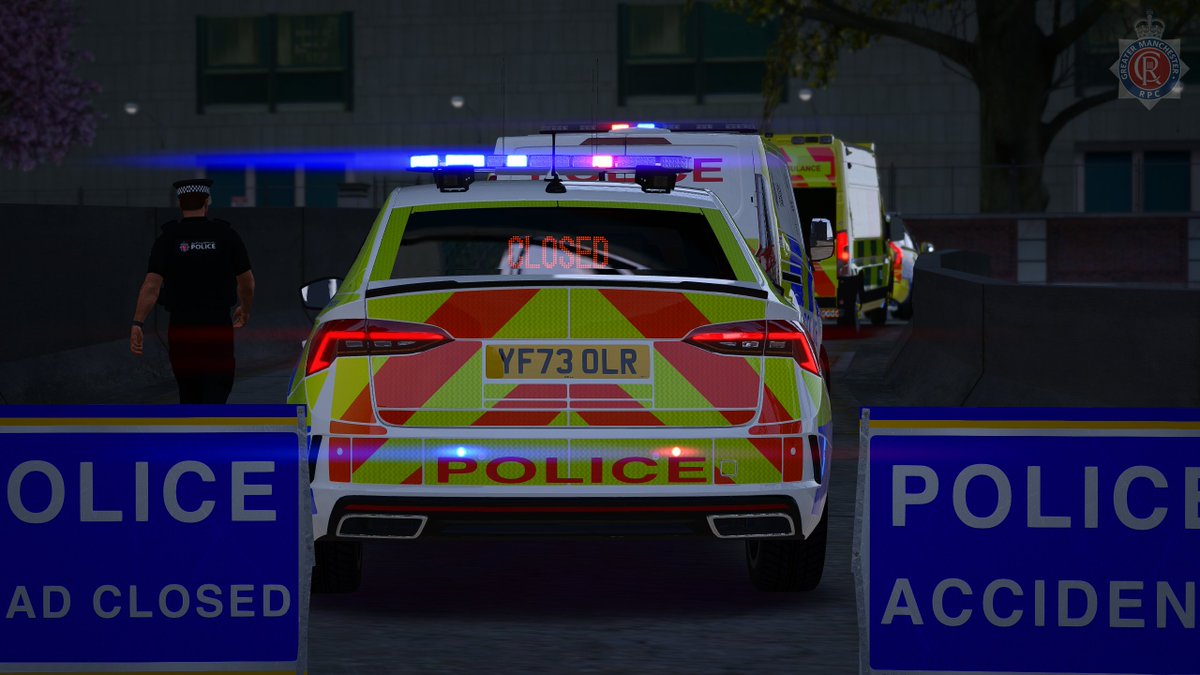 TomClanning's tweet photo. Tonights patrol was very busy! Booked on and headed straight out to a domestic.
After which we started patrolling the high crime area of mirror park.
We were then called to a suspicious male who was hiding a machete down his trousers.

With many more exciting incidents!
#FiveM https://t.co/Hcrz4YixdS