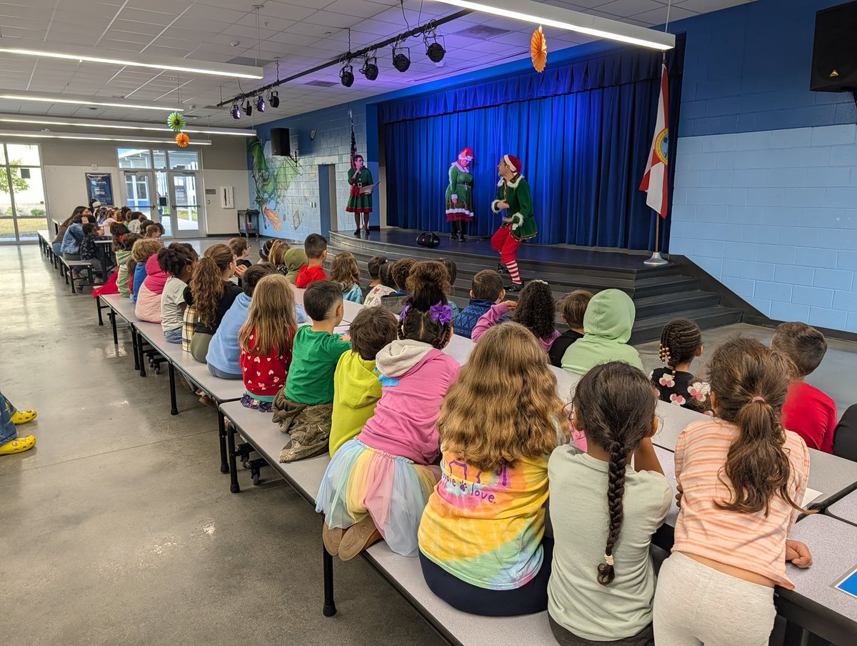 HCPS World and Dual Language tweet media