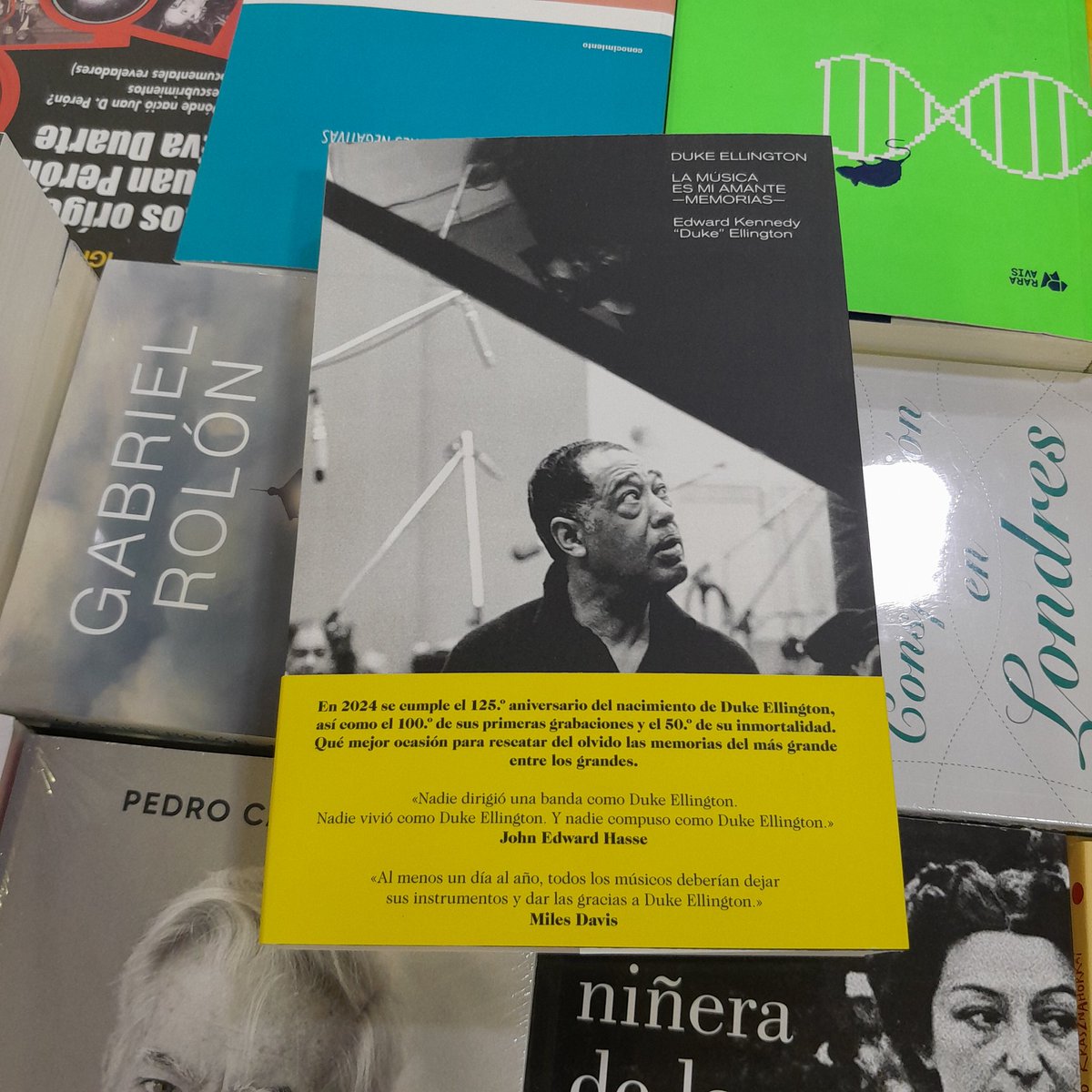 📖 Duke Ellington: La música es mi amante -memorias- 🎶

#jazz #dukeellington #musica #libro #generacionesdelibros #kultrum