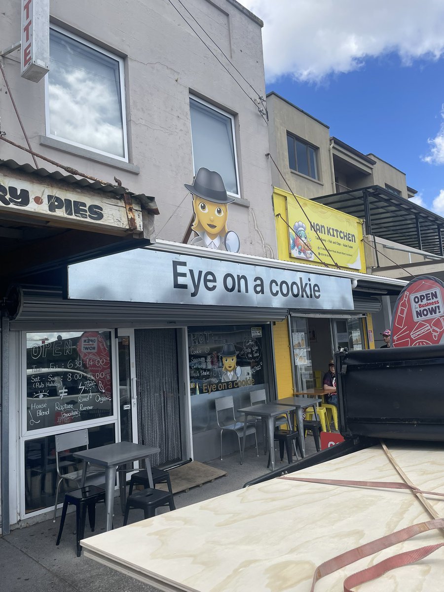 Toby Morris tweet media