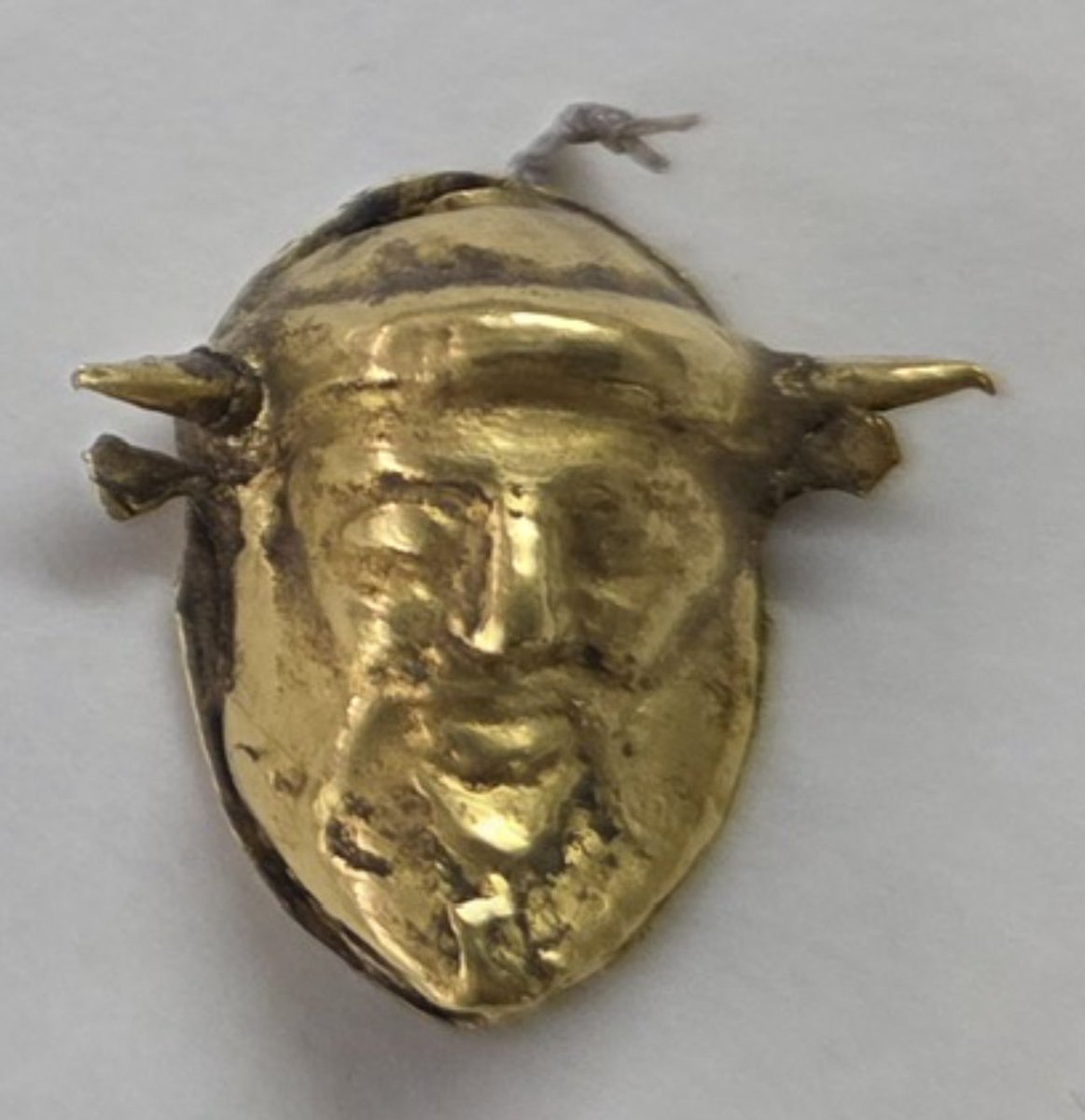 Etruscan, c. 500 BC.  Antikenmuseum Basel und Sammlung Ludwig. I now have a professional photo from the museum who gave me several photos to use for free .  I’m so grateful for such museums.  And the curators were so fast to respond.