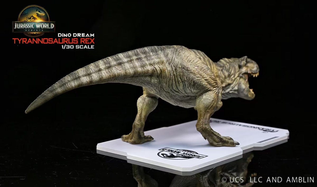 ジュラシックワールド復活の大地 dino dreamからTレックス(エンバー)の