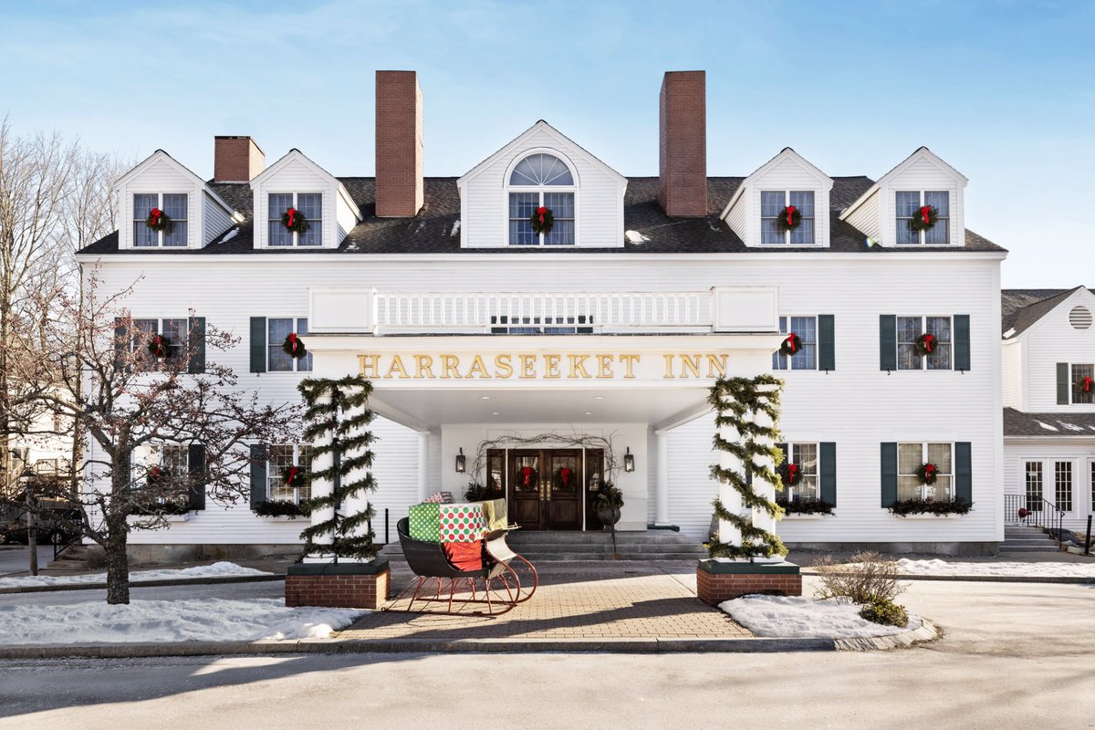 mainedaytrip's tweet photo. A great place to enjoy lunch or dinner when touring and shopping in the Freeport area is the lovely Harraseeket Inn. They even have a private room that accommodates up to 16 diners at Porter Kitchen &amp; Bar... https://t.co/K2HabnbJ5i