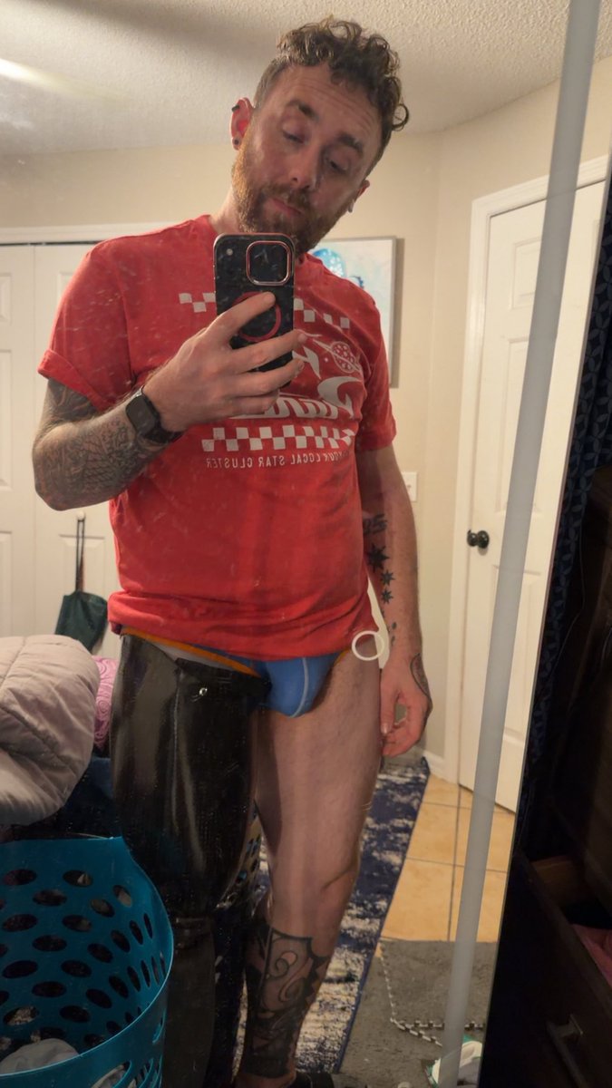 HRHStumpy's tweet image. Here’s an underwear picture now give me attentions pls