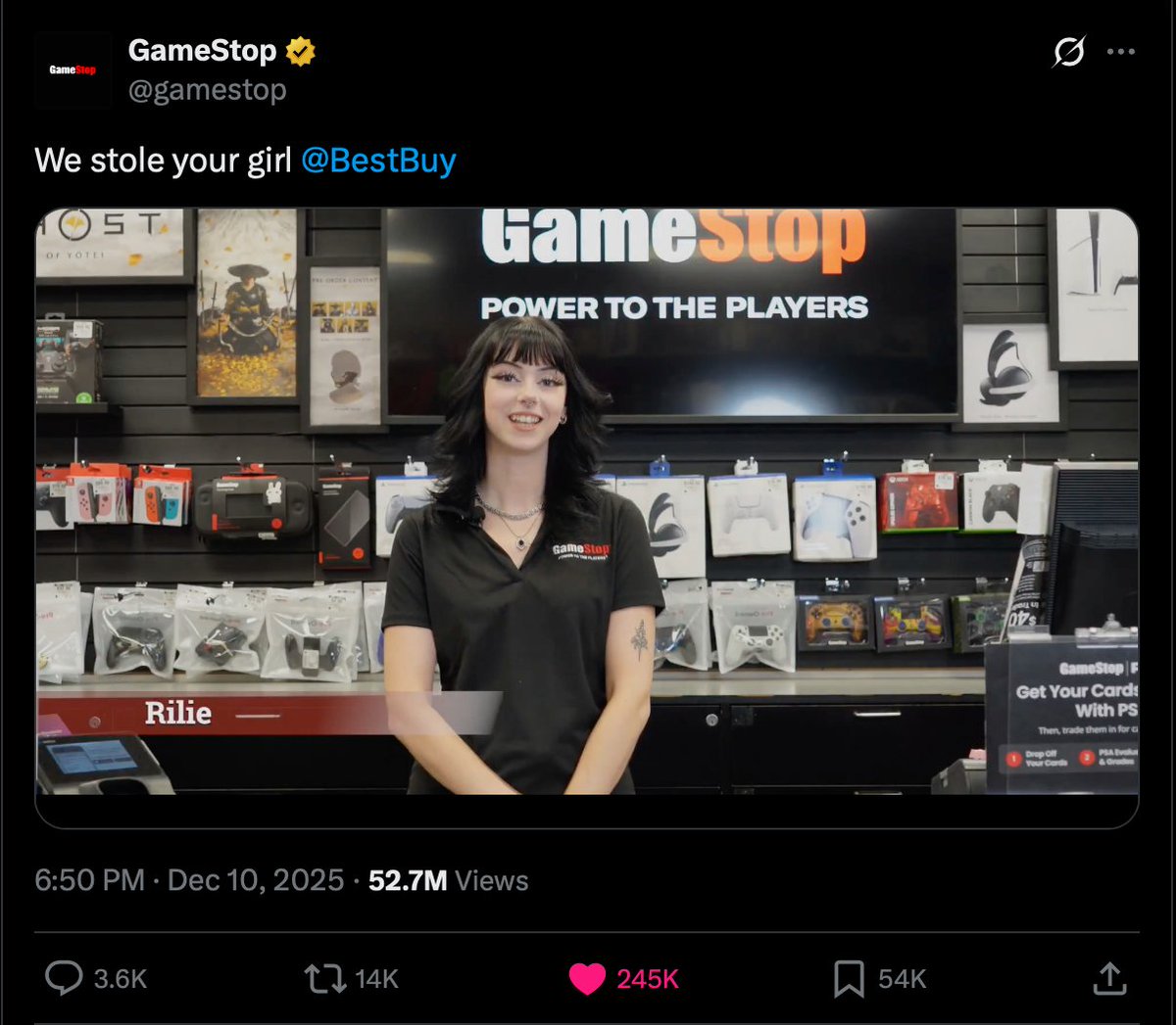 DirtΞvader tweet media