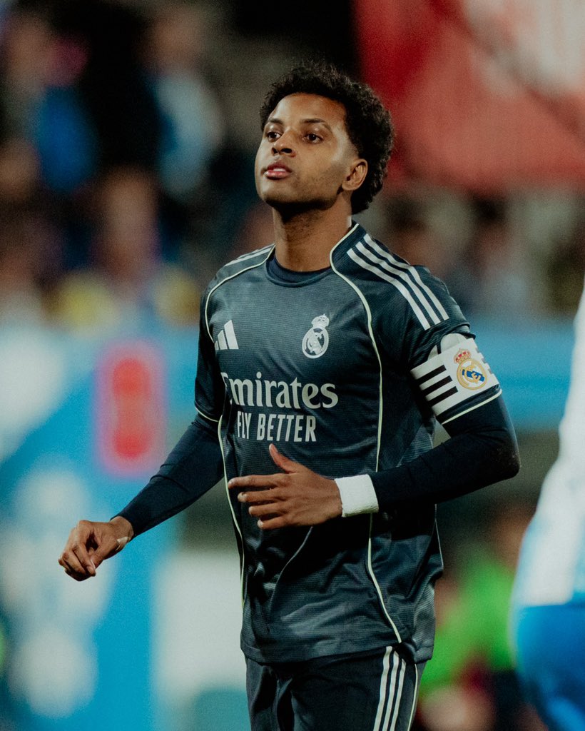 RodrygoGoes's tweet photo. Un honor©️🤍  HALA MADRID! Adelante equipo!! https://t.co/q1gY2crura