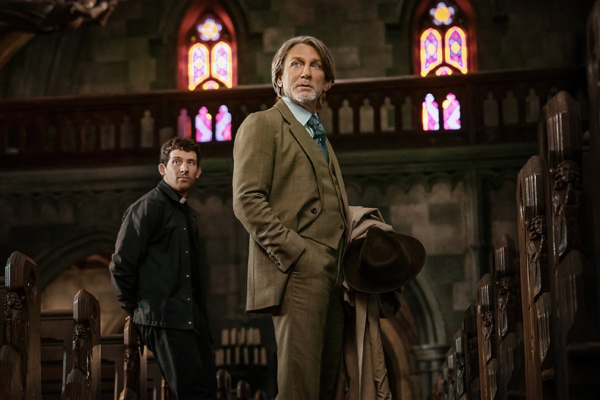 decider's tweet image. #WakeUpDeadMan is more philosophical than the previous #KnivesOut films trib.al/tpJlrF3