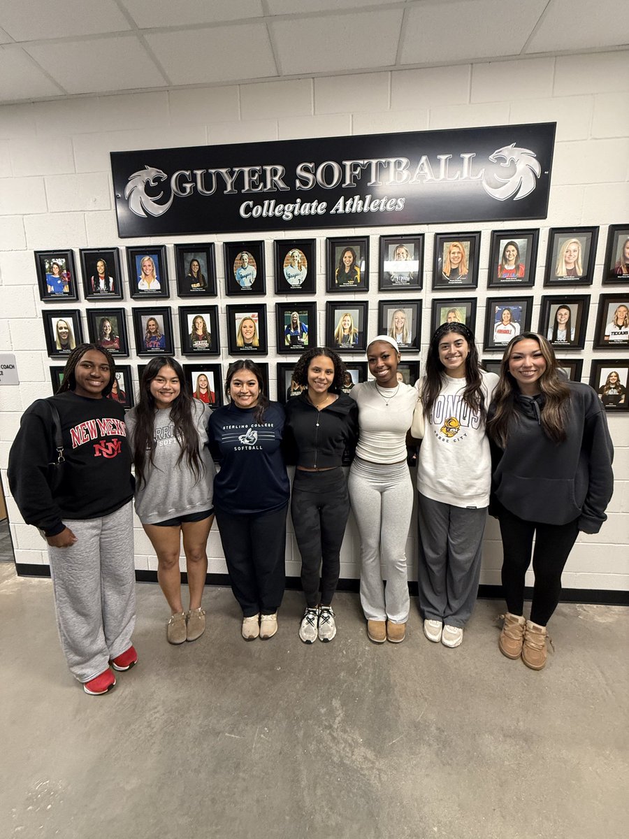 Guyer Softball tweet media