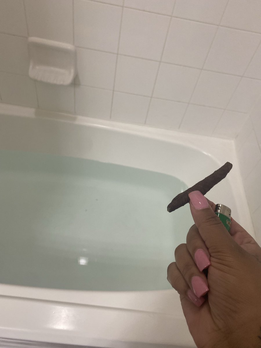 Wanna join me ?😝💦