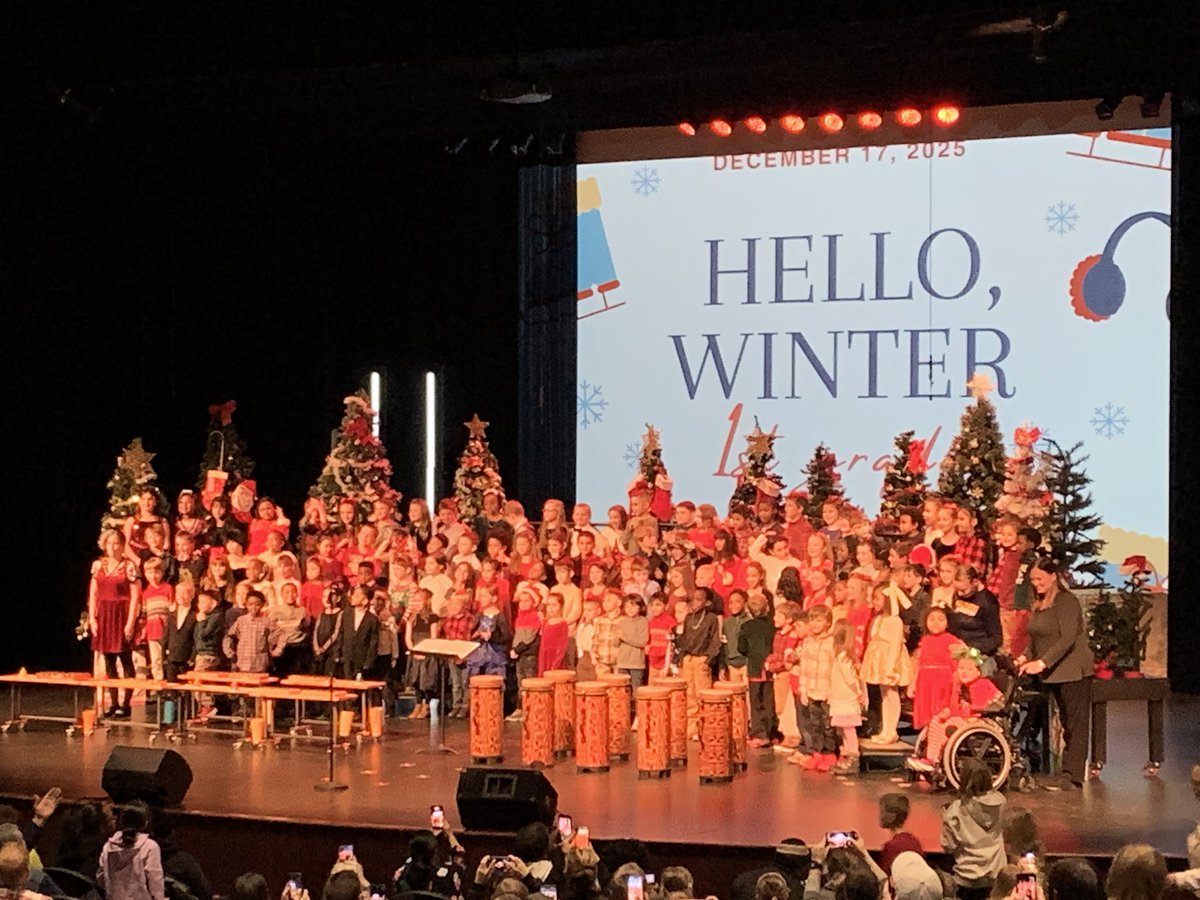 Streetsboro_Sup's tweet photo. First grade showed “snow” much talent today! Thank you to Mrs. Mujanovic, Mrs. Abraham, Mrs. Oyer and the entire first grade team! https://t.co/io9tL4D1sM