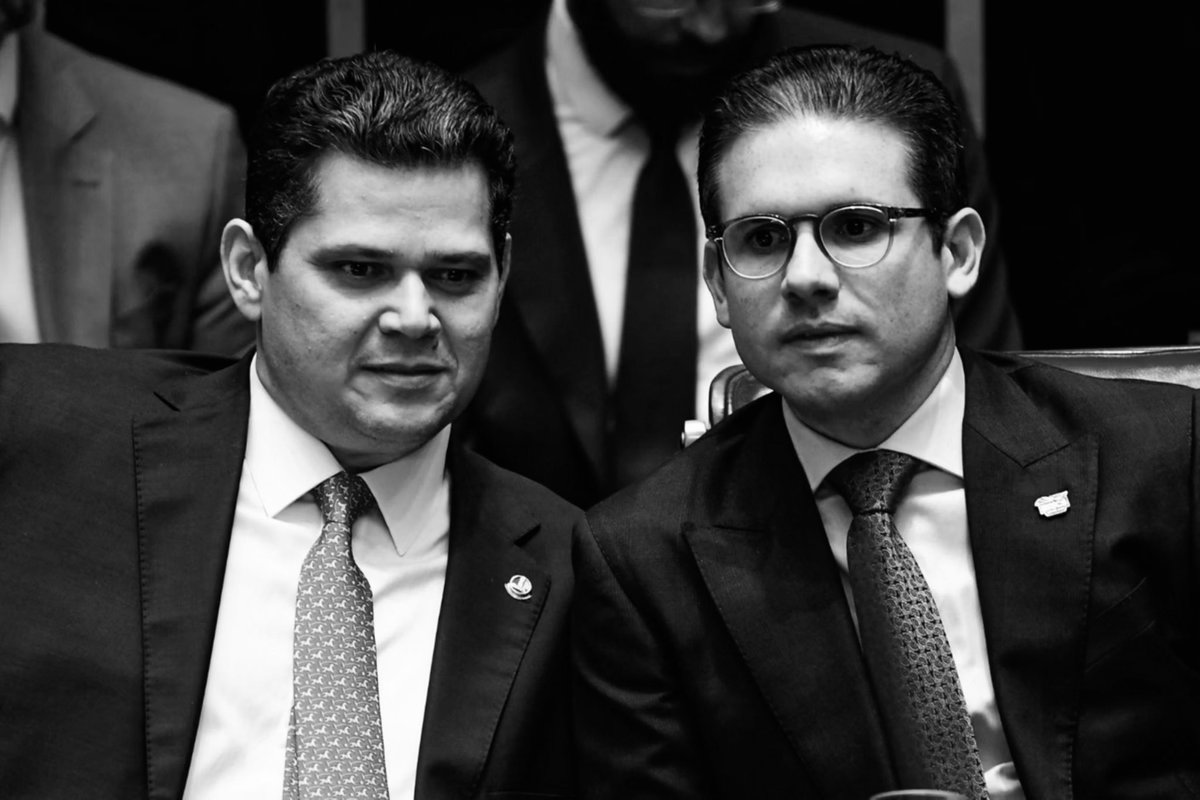 🚨URGENTE: Senado Federal ACABA de APROVAR a PL DA ( DOSIMETRIA ANISTIA ) POR 48 A 25. Essa APROVAÇÃO representa o MAIOR GOLPE contra a democracia e a constituição DA HISTÓRIA do Brasil! 

LITERALMENTE VERGONHOSO!!!
