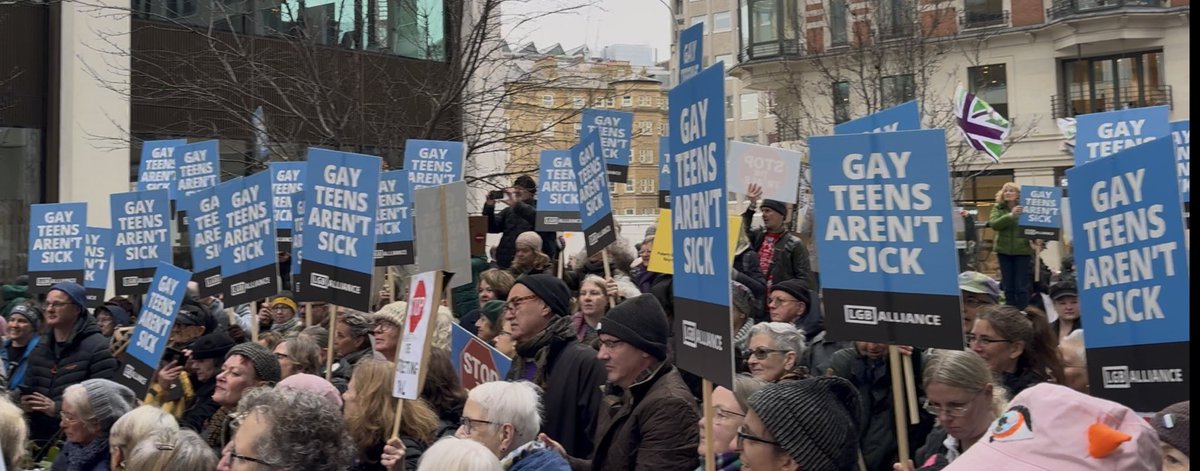 John James tweet media