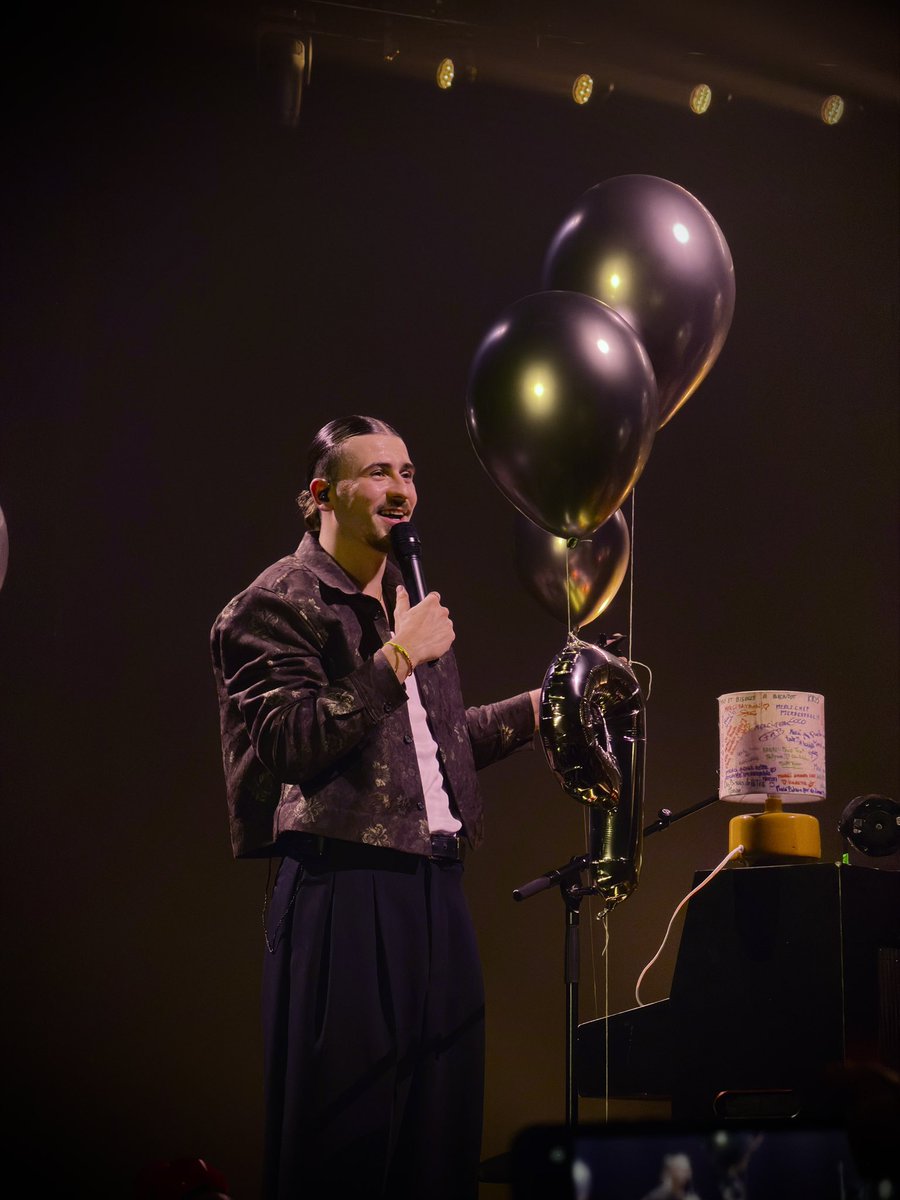 lesconcertsdeju's tweet image. Un PGM heureux 🎈