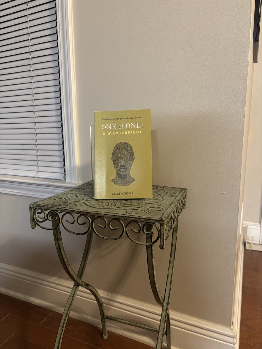 seyiakogun's tweet photo. New Book Alert 📗

One of One: A Masterpiece 

You are not an accident,  You were never a copy—God created you with intention, value, and purpose.
 This book is for anyone ready to walk in their true identity. Officially Live on Amazon 📖✨ #OneOfOne #IdentityInChrist https://t.co/Em9Gt5TZxU