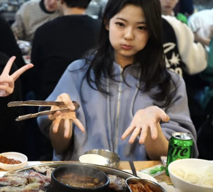 NEXT MONSTER PICS tweet media