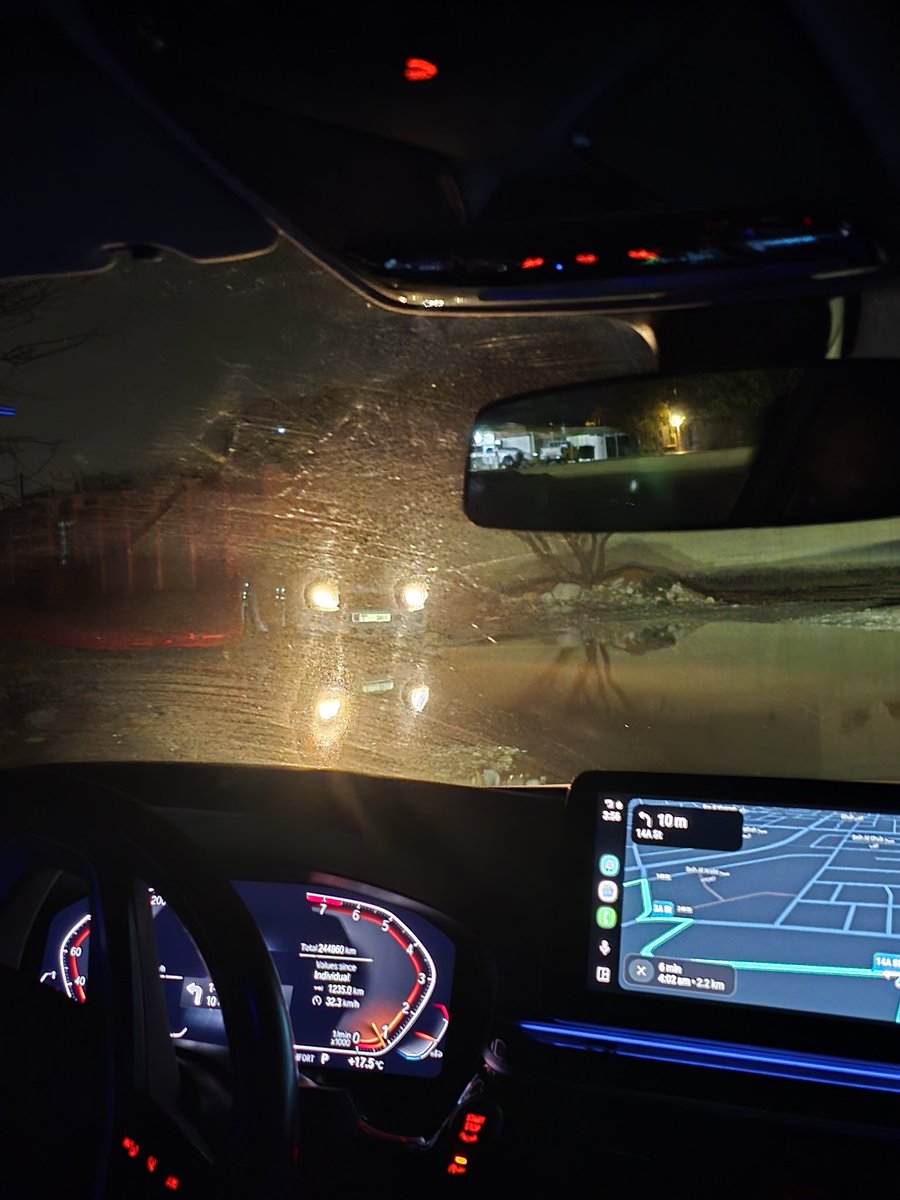 وبعدين  جا سواقنا المغوار، وخذني بسيارتي الفوريل،