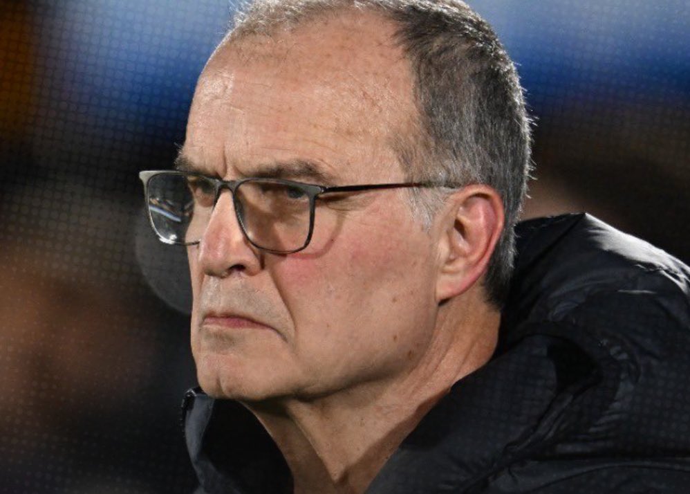 “Esto es un tema de cultura”

✍️ Sebastian Abreu, sobre Marcelo Bielsa, AHORA en Vamos que Vamos por <a href="/ElEspectadorUy/">El Espectador Deportes 🔊</a>
 
📻 810 AM • 92.5 FM
▶️ youtube.com/live/BU9rWHeLT…