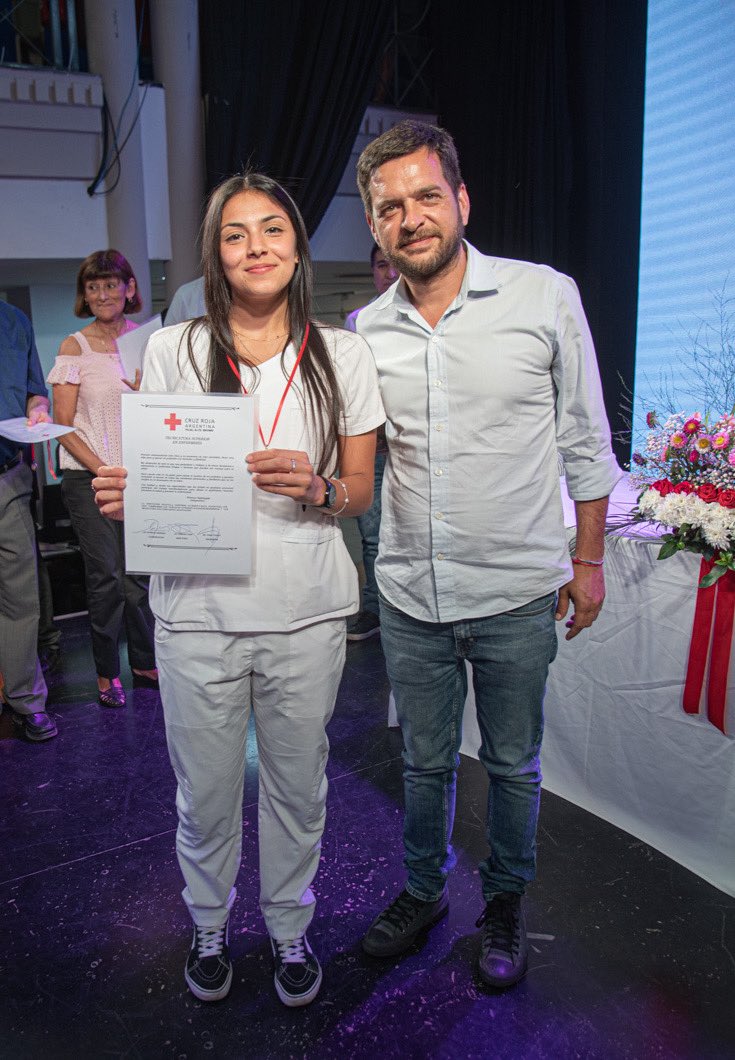 JuanoFabiani's tweet photo. La formación solidaria y el compromiso con el cuidado del otro son valores fundamentales para una comunidad más justa.

#BrownConVos https://t.co/CYe1LU24BN