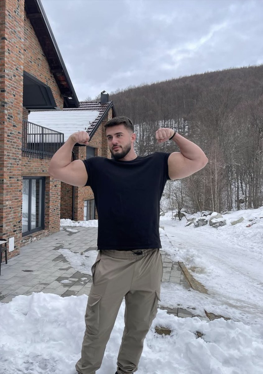 BaniTheBig tweet media