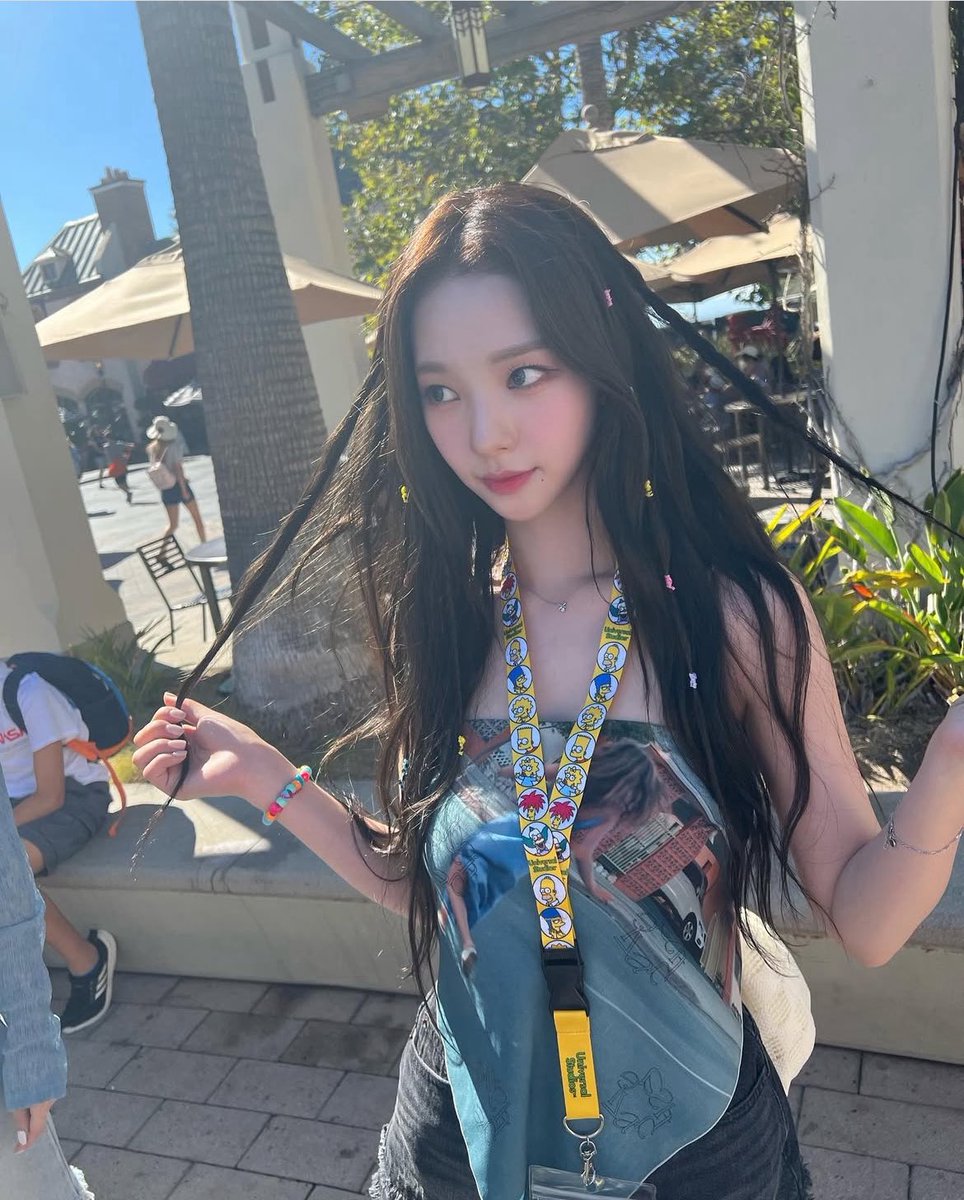 𝐥𝕚𝐟ǝ’𝚜 𝕥o͞o æ𝐫𝕚a𝐥 ! ♡ tweet media