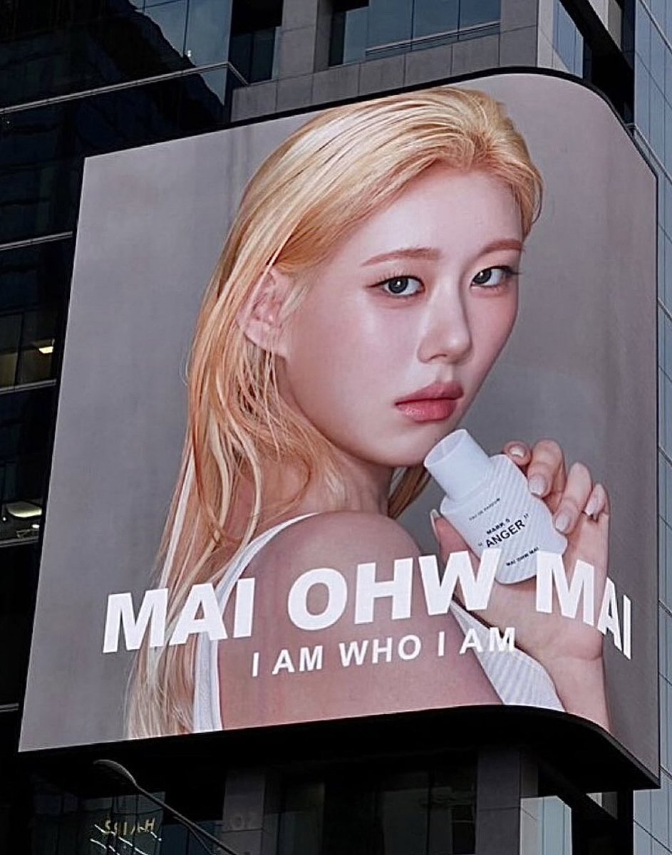 chaerykai's tweet image. this insane face card should be everywhere