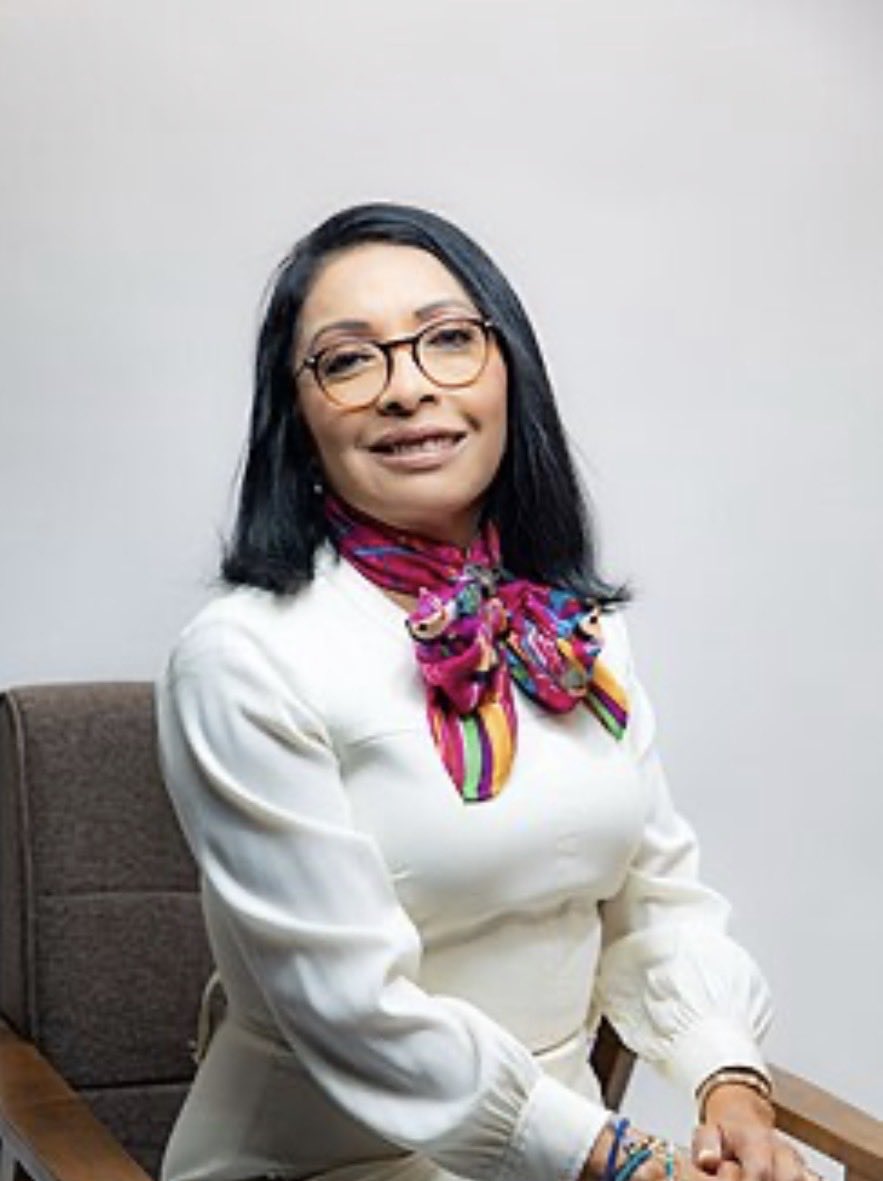 Gran Felicitación y reconocimiento al trabajo  de nuestra  compañera <a href="/esthela_damian/">Esthela Damián</a> por su nombramiento como Consejera Jurídica en el Gobierno Federal sin duda un encargo que desempeñara cabalmente con profesionalismo en beneficio de las y los mexicanos.