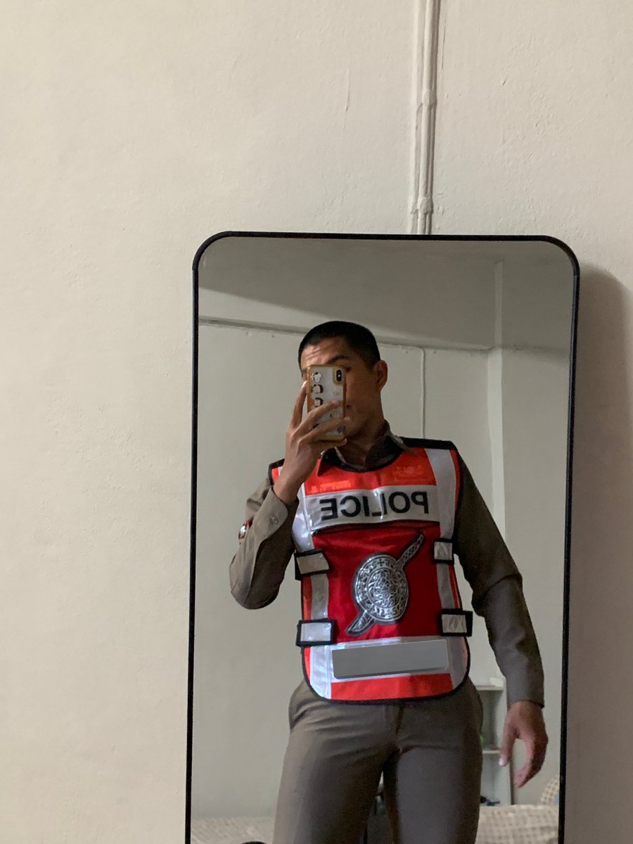 thanpdumns's tweet photo. It’s so hard 🥵 https://t.co/a8tB7zjLIi