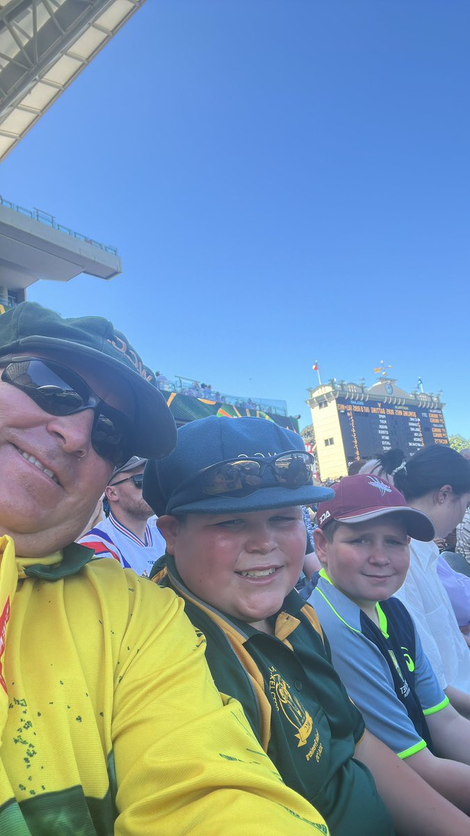 Hootas16's tweet photo. 5.30am start to get here. Nice little 40 runs. Now to ball them out #ashes #ramsontour #AUSvENG https://t.co/ccbEdiVIEp