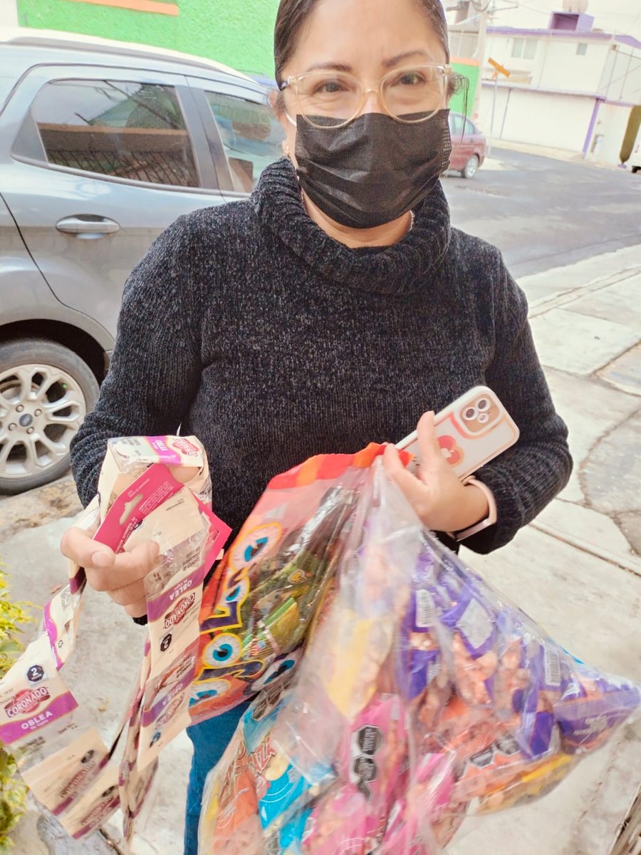 IZCALLIVIVEAC's tweet photo. Gracias a las vecinas de #Izcalli que nos apoyaron para que estos niños tengan sus aguinaldos, a un puedes ser parte de esta gran causa.

Contáctanos https://t.co/Ewr8shK42m