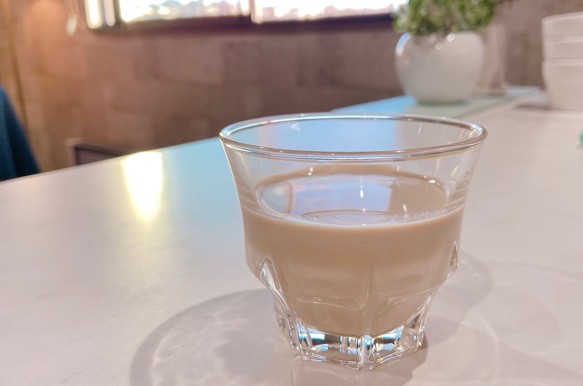 スタッフの奥さんたちが、毎日作ってくれているミルクティ。

ウバ、ダージリンなどを、ブレンドした最高の一品。

こんな贅沢なものを、365日飲めるという奇跡😳✨️

ミスターステップアップに入塾して、朝の9:20に3階自習席に来てね💕︎