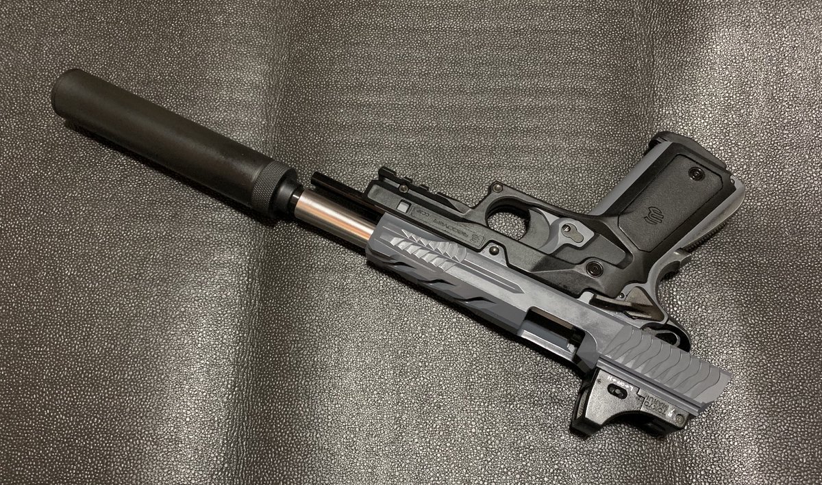 板坂阪返＠ポニテック🍥 tweet media