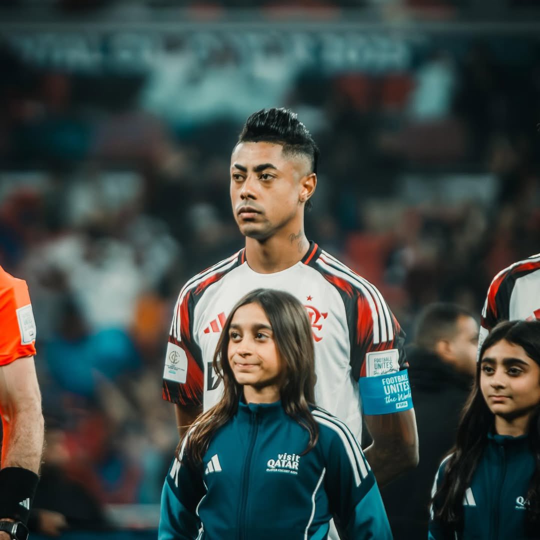 Brunohenrique's tweet image. FLAMENGO
Perder é muito ruim mas faz parte do futebol. Dói, frustra, dá a sensação de que todo esforço não valeu a pena. 
Mas perder também faz parte do caminho de quem sonha alto: ensina, fortalece e prepara para as próximas vitória.

Chegamos nessa grande final com 75 jogos na…