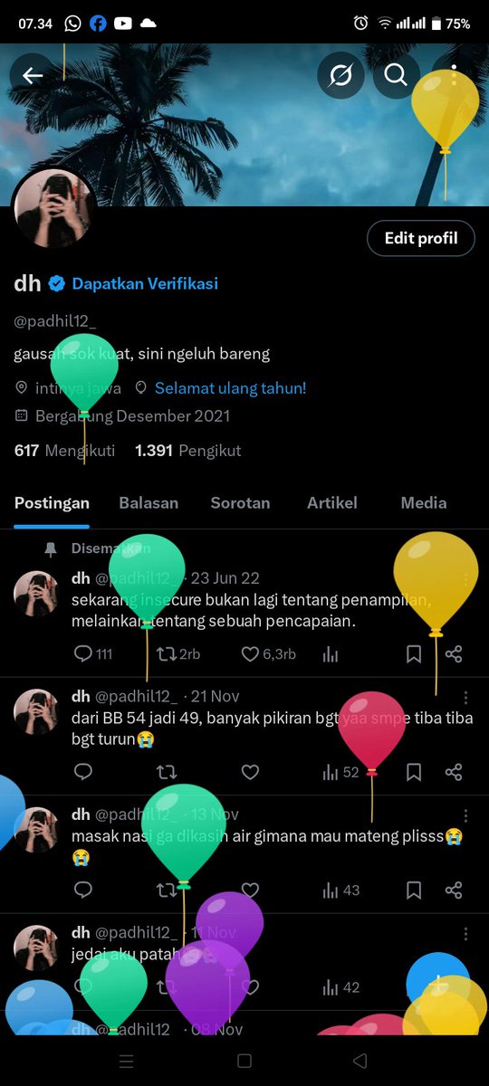 padhil12_'s tweet photo. yeay dapet balonn https://t.co/goCHdCZRpO