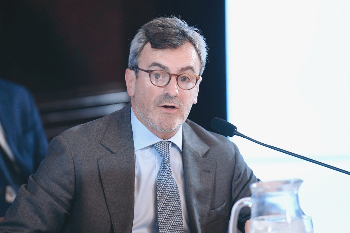 Un sistema laboral que funcione es la clave para el empleo formal

Participamos del Plenario de Comisiones del Senado para debatir el Proyecto de Modernización Laboral.

Planteamos con claridad los principales problemas del sistema actual: alta informalidad, litigiosidad