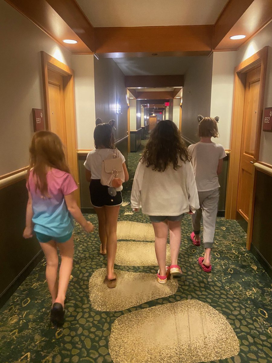 Peyton's Momma tweet media