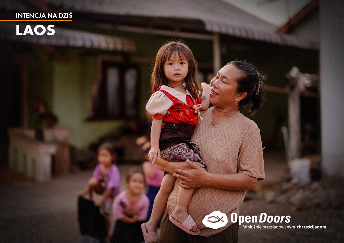 Open_DoorsPL's tweet photo. #LAOS ℹ️ W wiosce o tradycjach animistycznych dziesięciu chrześcijańskim rodzinom grożono zniszczeniem domów i wygnaniem, jeśli nie wyrzekną się Jezusa Chrystusa. Rodziny podjęły decyzję o pójściu za Jezusem zaledwie kilka tygodni wcześniej. Módlmy się za nich.🙏

#OpenDoors https://t.co/0sh3zX3T38